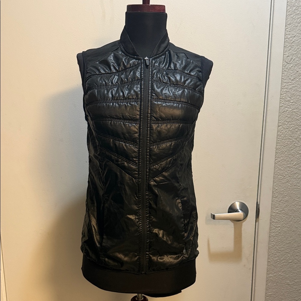 Sleek Black Puffer Vest for Women